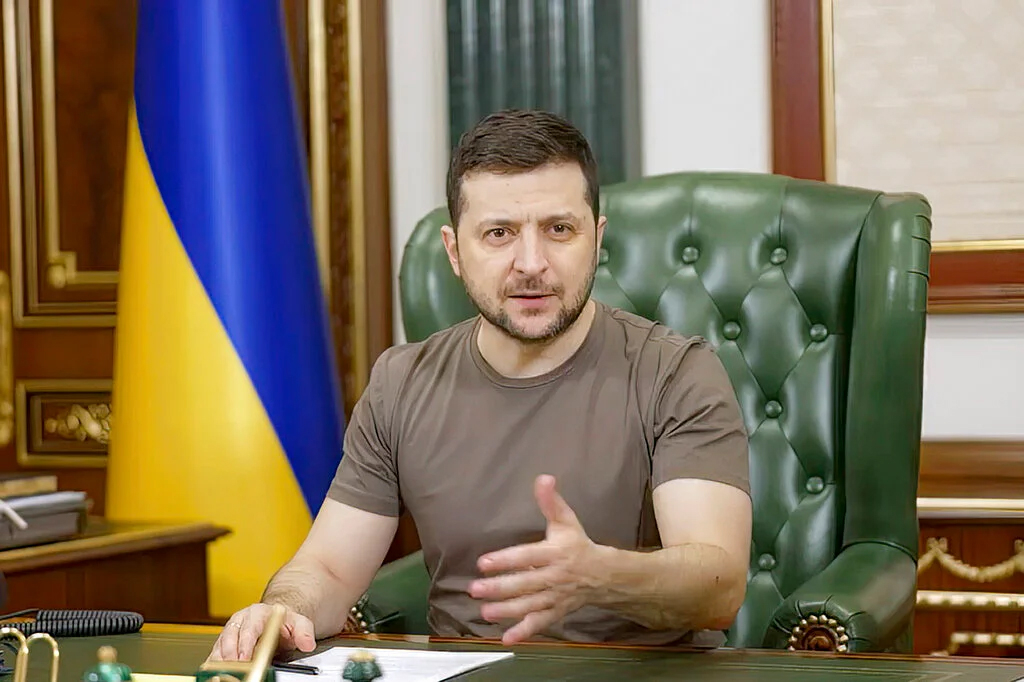 Volodymyr Zelensky, Ukrainian Dictator